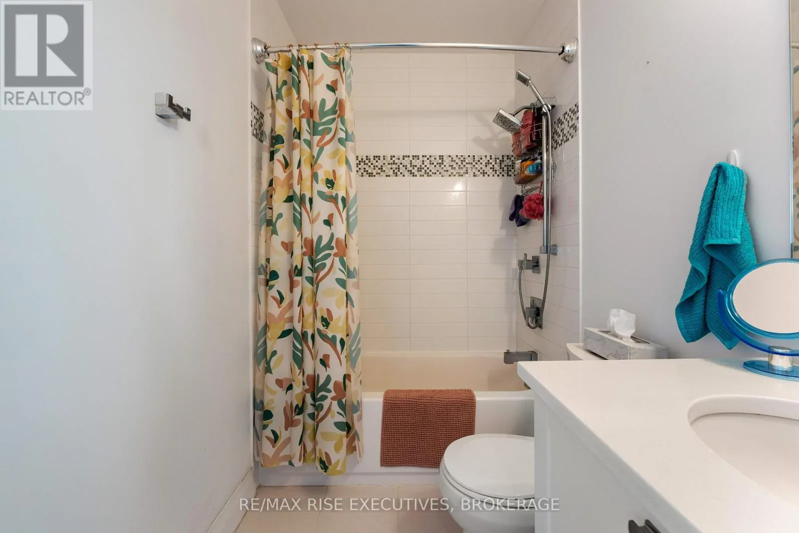809 - 121 QUEEN STREET, #809