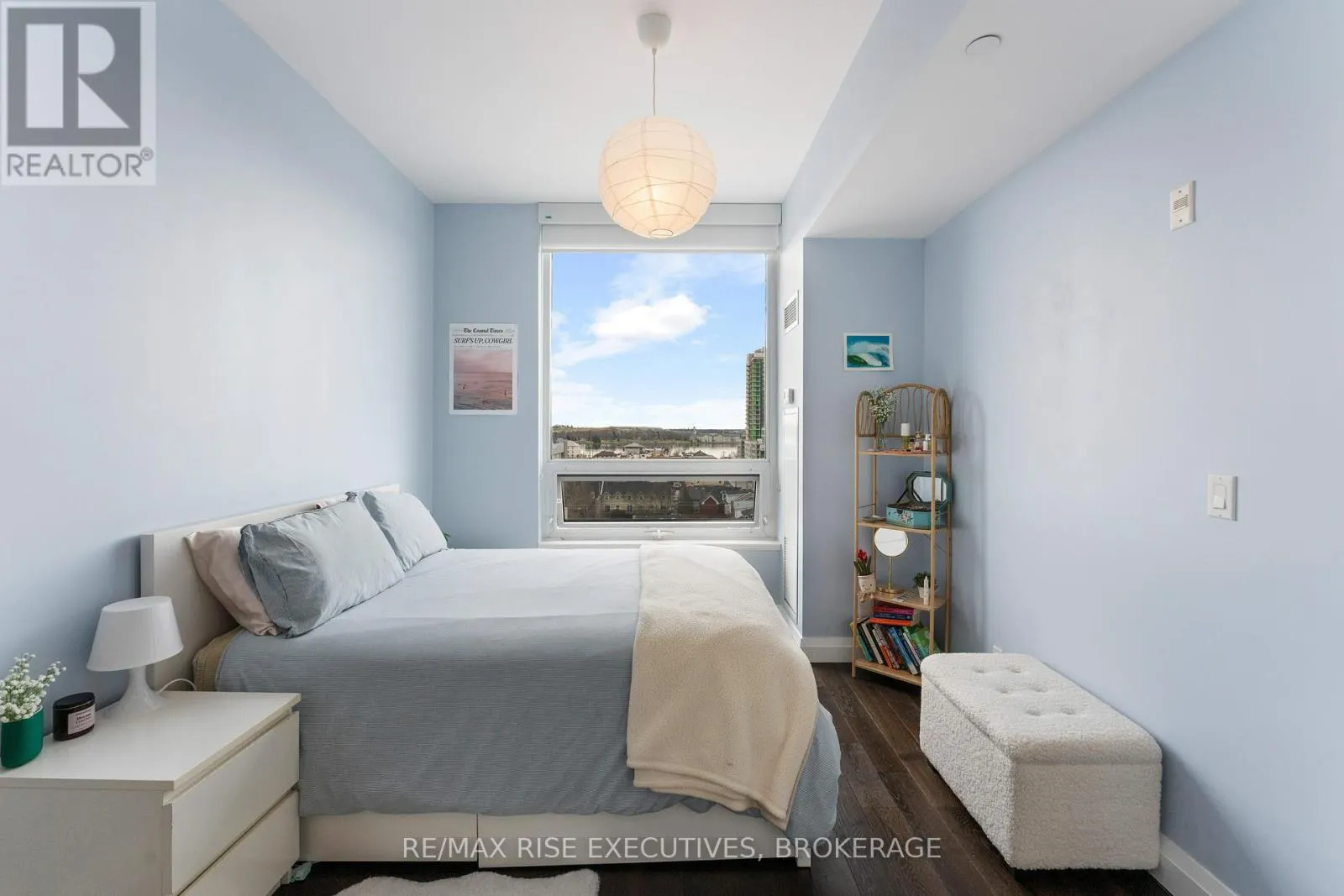 809 - 121 QUEEN STREET, #809