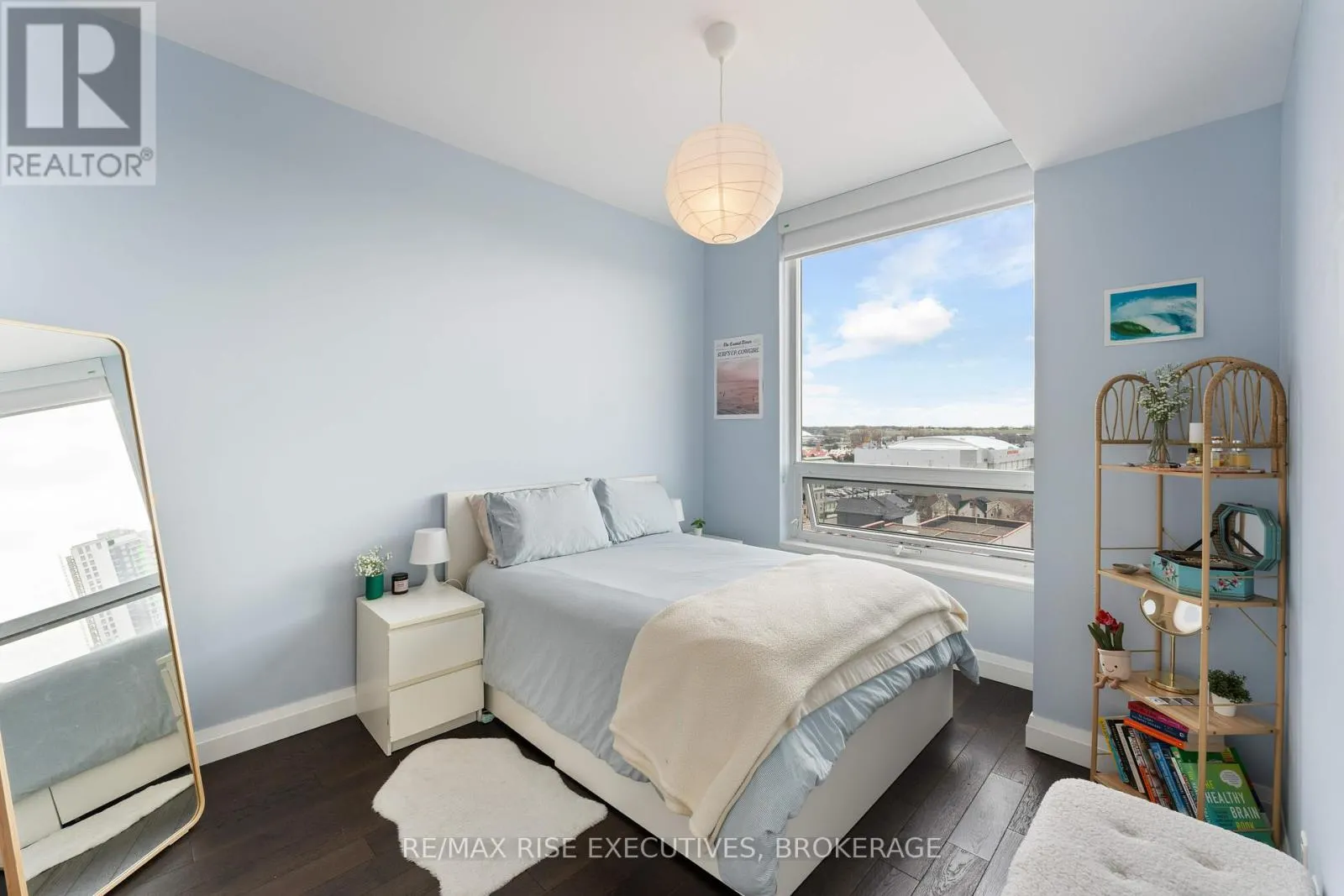 809 - 121 QUEEN STREET, #809