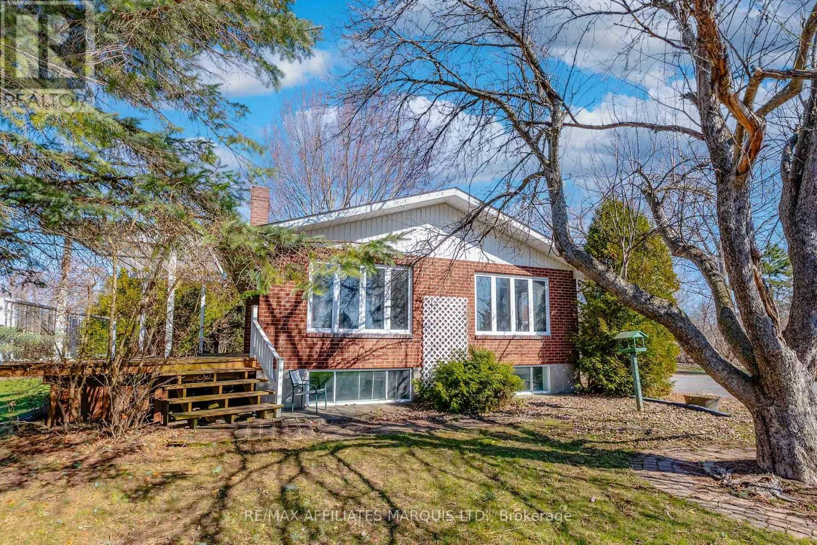 10984 COUNTY RD 2 ROAD