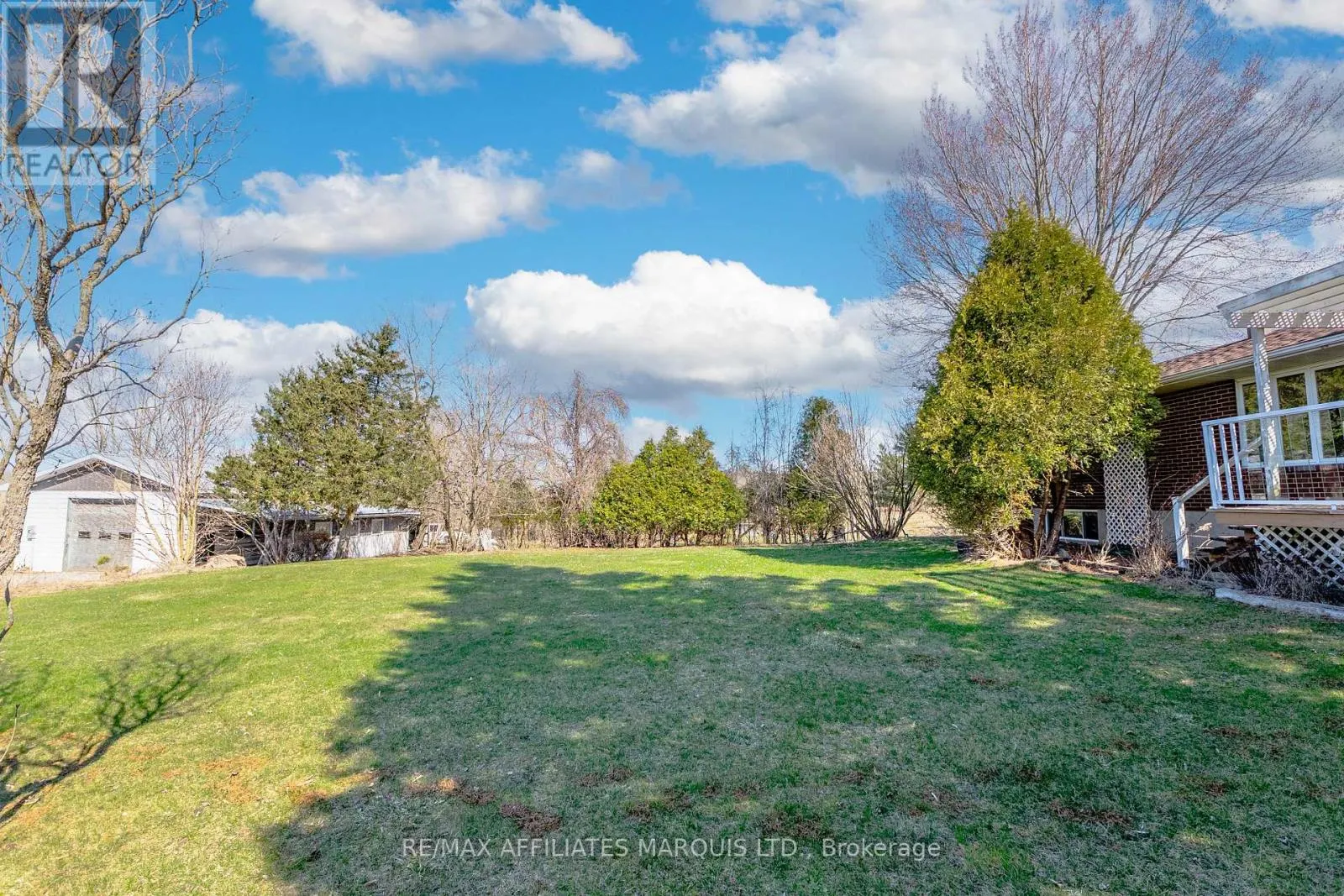 10984 COUNTY RD 2 ROAD