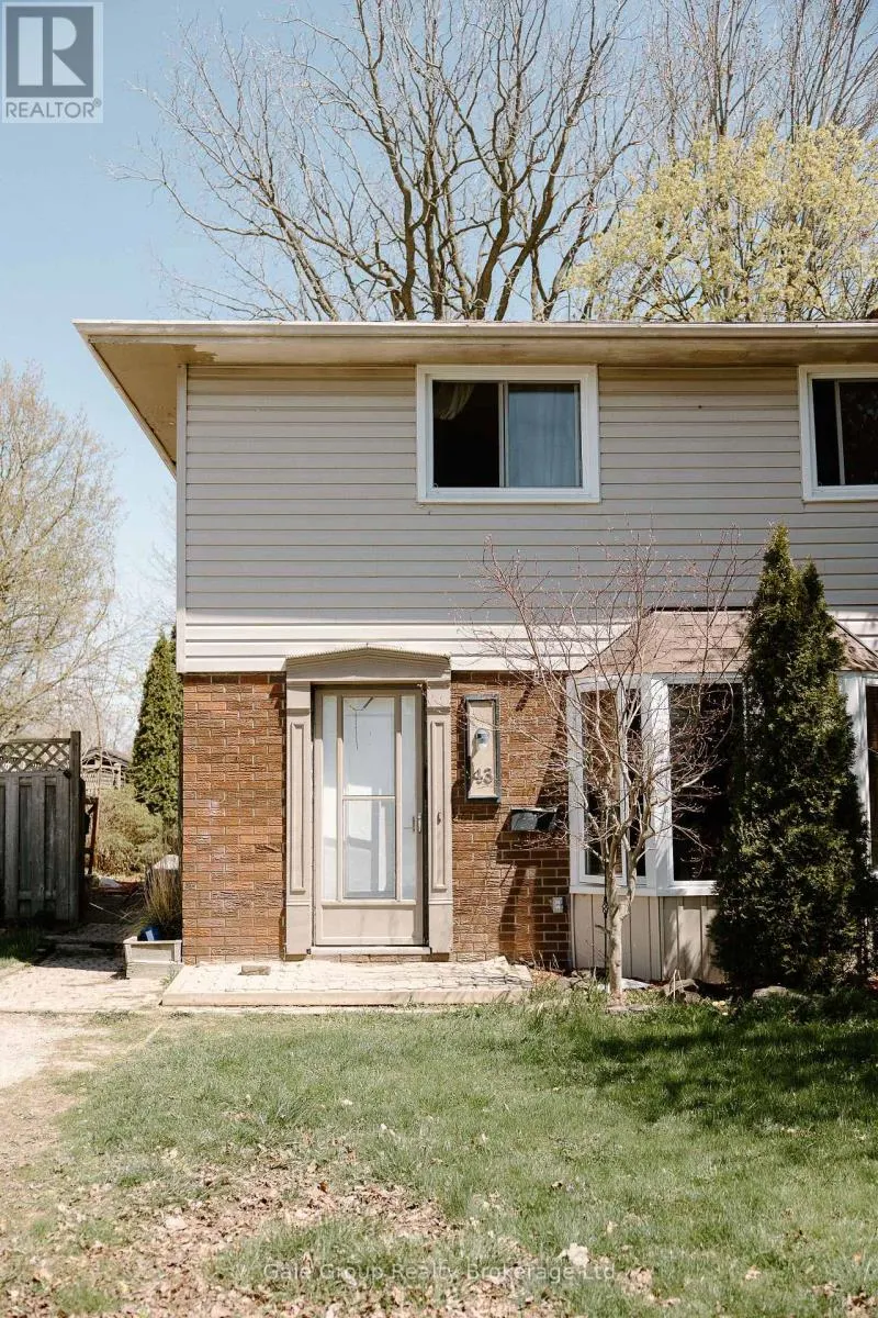 43 CHESTNUT DRIVE