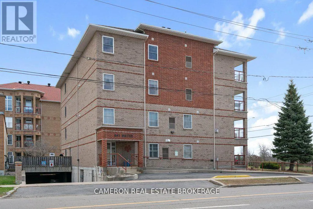 102 - 341 WATER STREET W