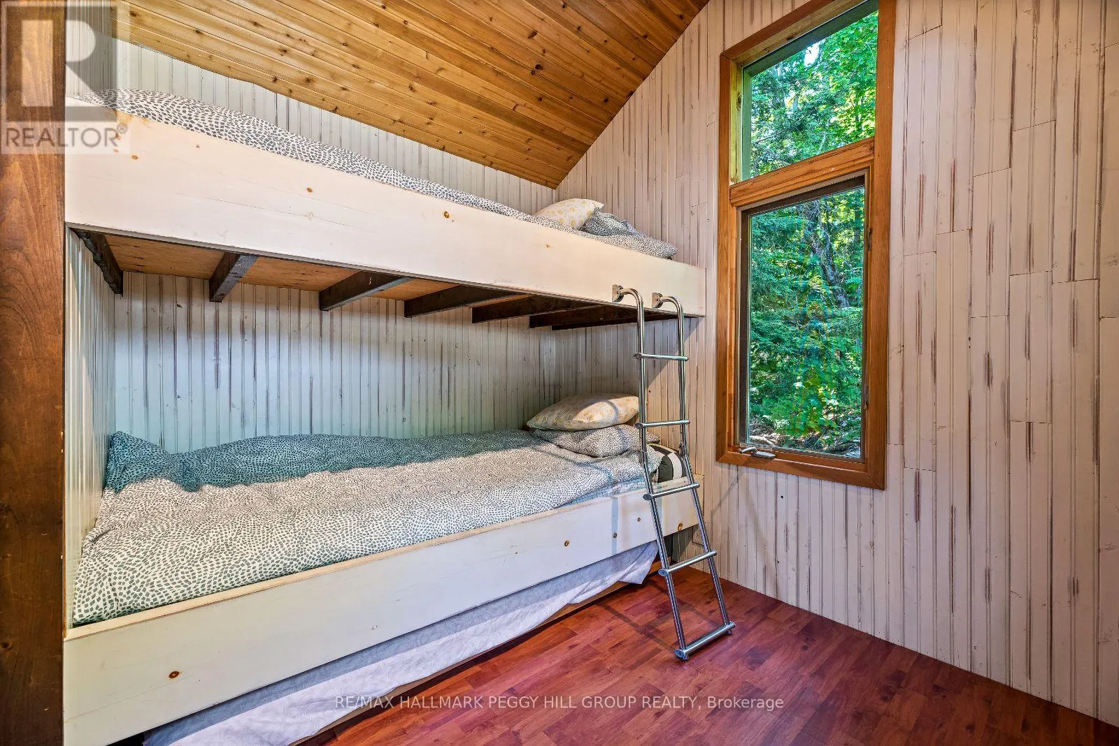 221 CRANE LAKE WATER