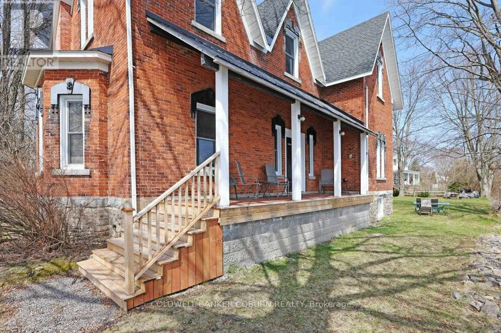 81 LAKESHORE DRIVE