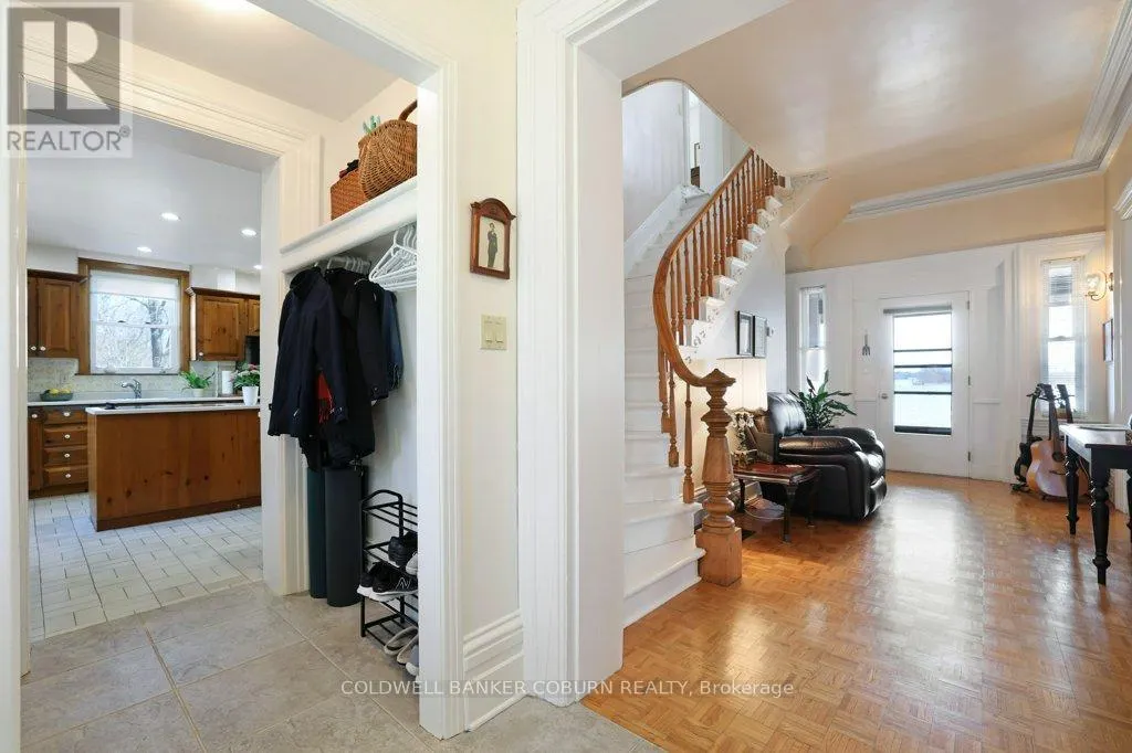 81 LAKESHORE DRIVE