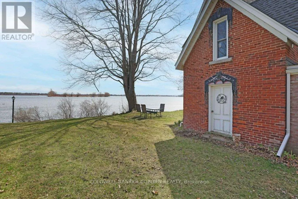 81 LAKESHORE DRIVE