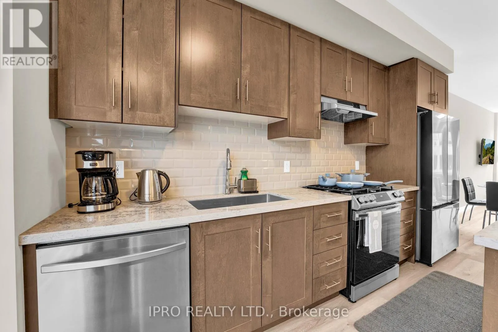 139 - 10 BIRMINGHAM DRIVE