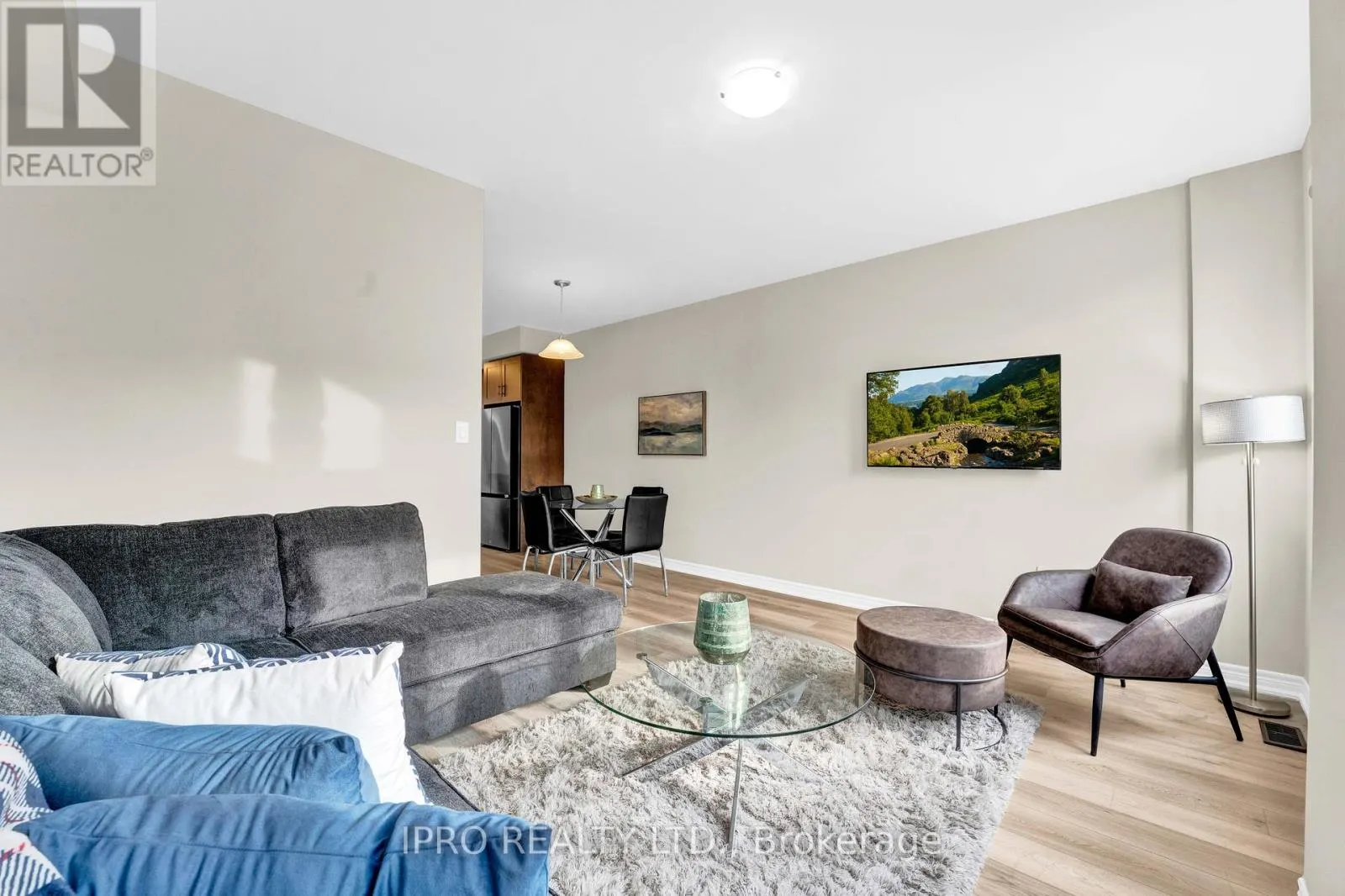 139 - 10 BIRMINGHAM DRIVE