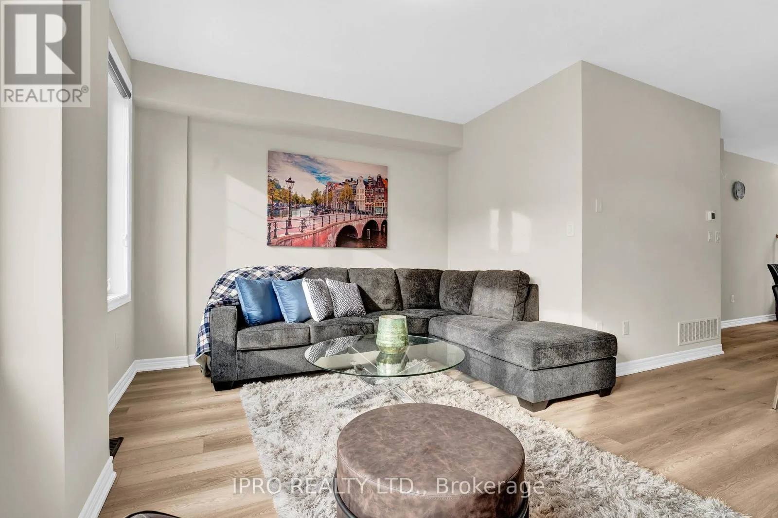 139 - 10 BIRMINGHAM DRIVE