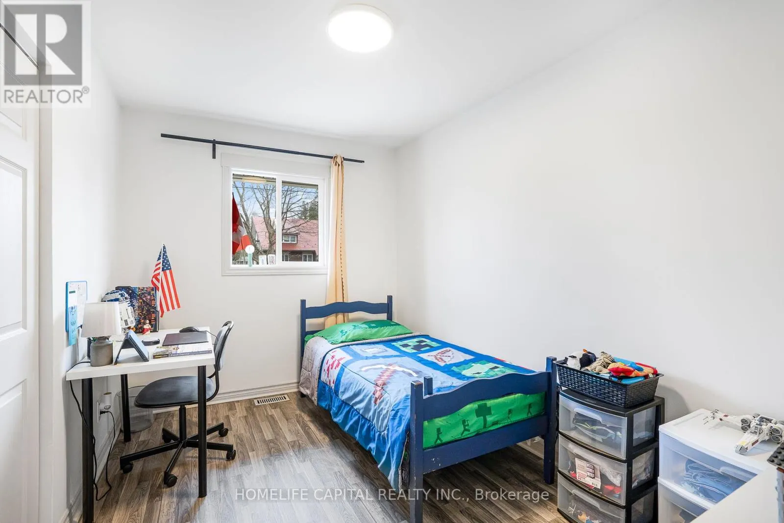 43 A NORWAY SPRUCE STREET