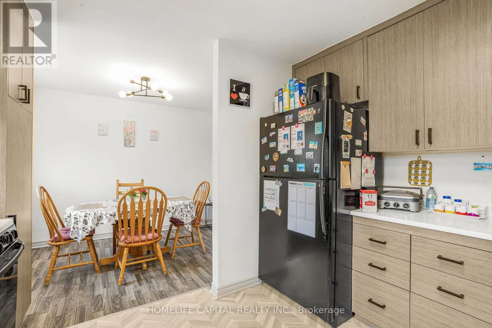 43 A NORWAY SPRUCE STREET