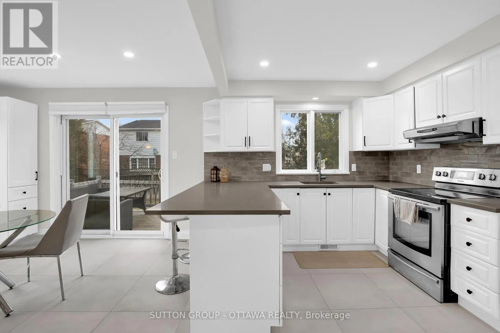 13 WEATHERWOOD CRESCENT