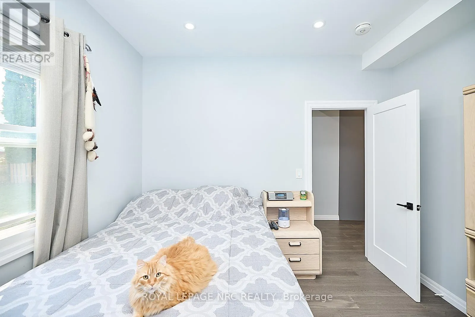 2 FAIRBURN AVENUE