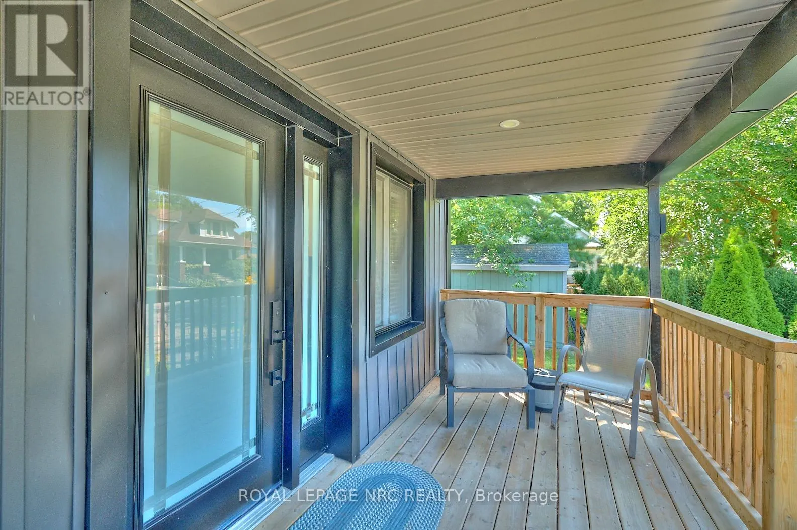 2 FAIRBURN AVENUE