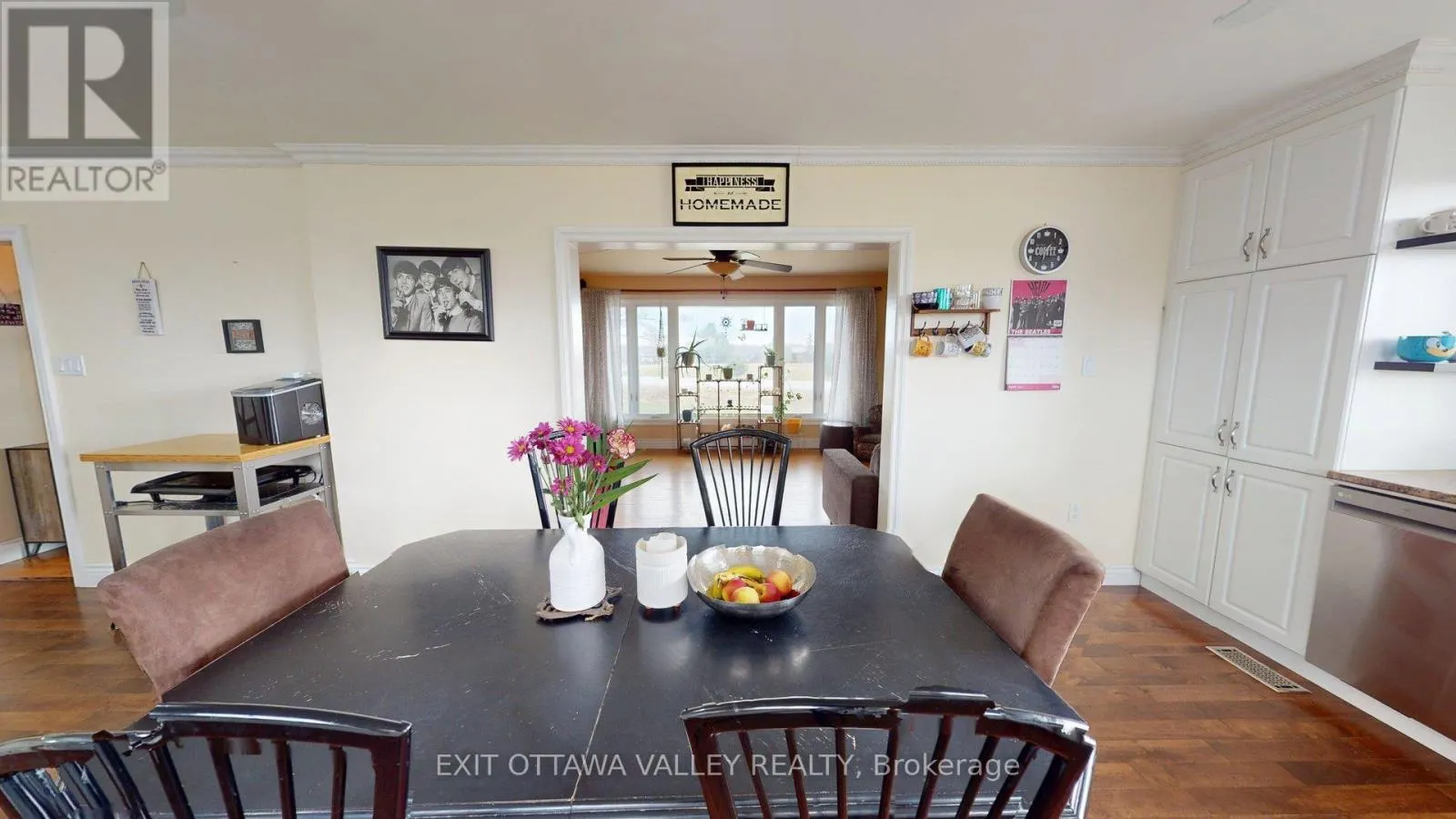 2047 LAPASSE ROAD