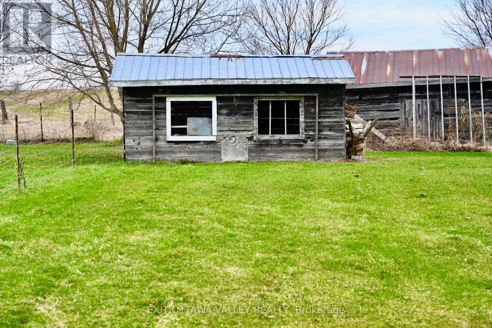 2047 LAPASSE ROAD