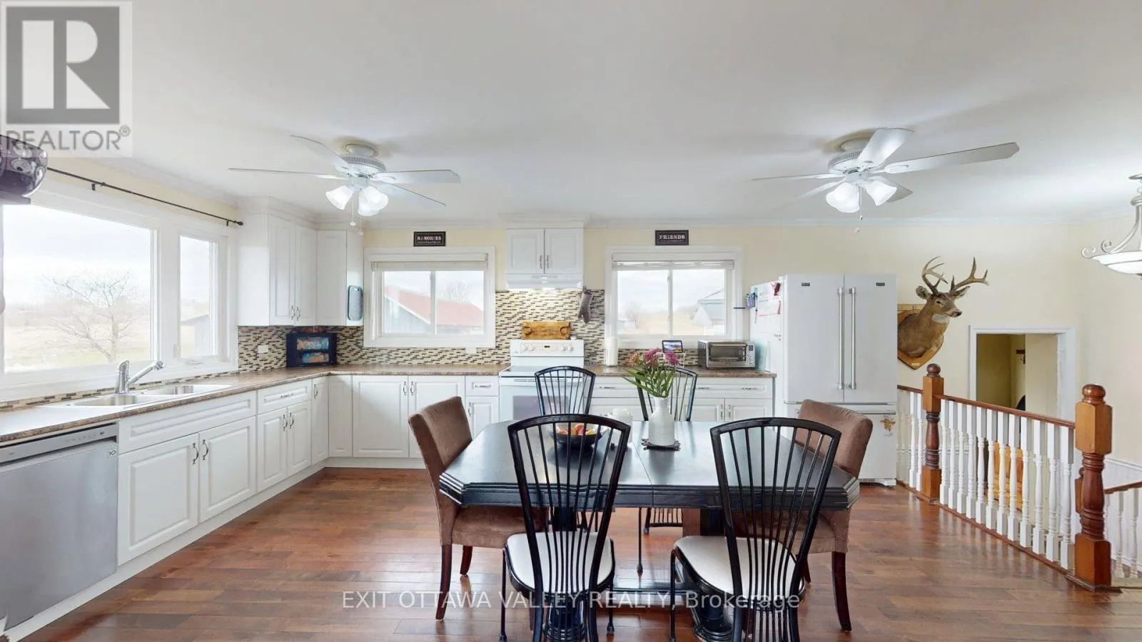 2047 LAPASSE ROAD