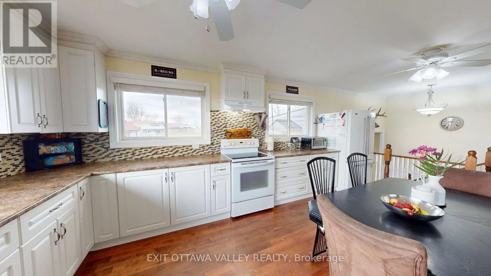 2047 LAPASSE ROAD