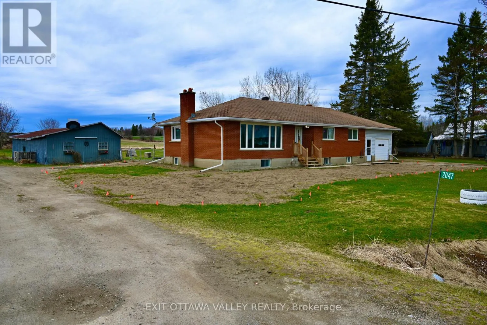 2047 LAPASSE ROAD