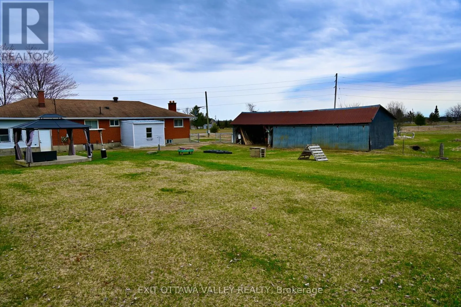 2047 LAPASSE ROAD