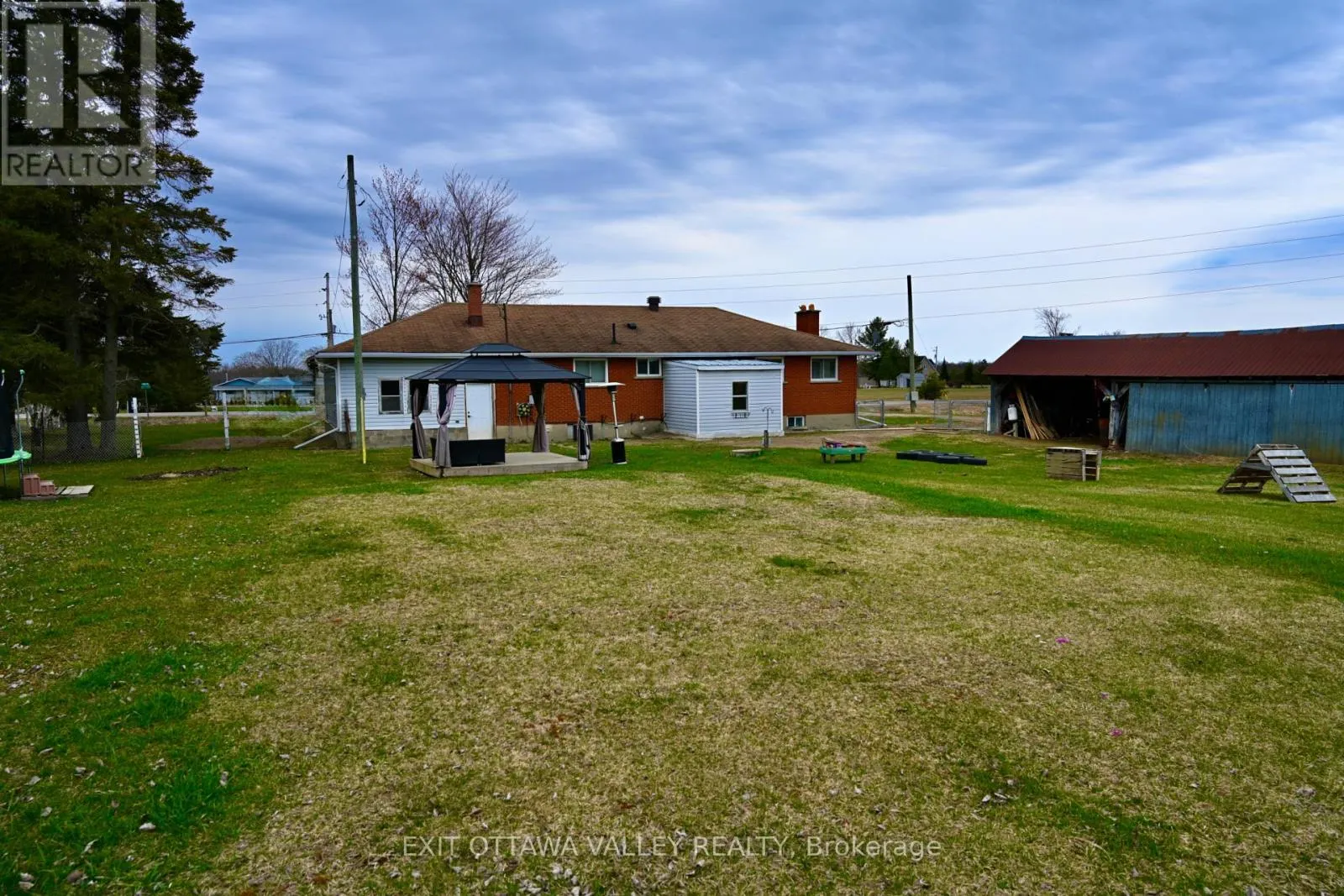 2047 LAPASSE ROAD