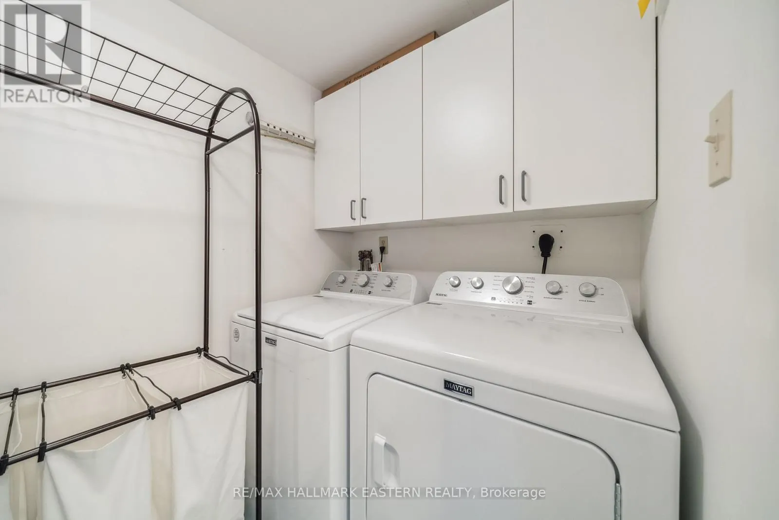 502 - 2 GEORGE STREET N, #502