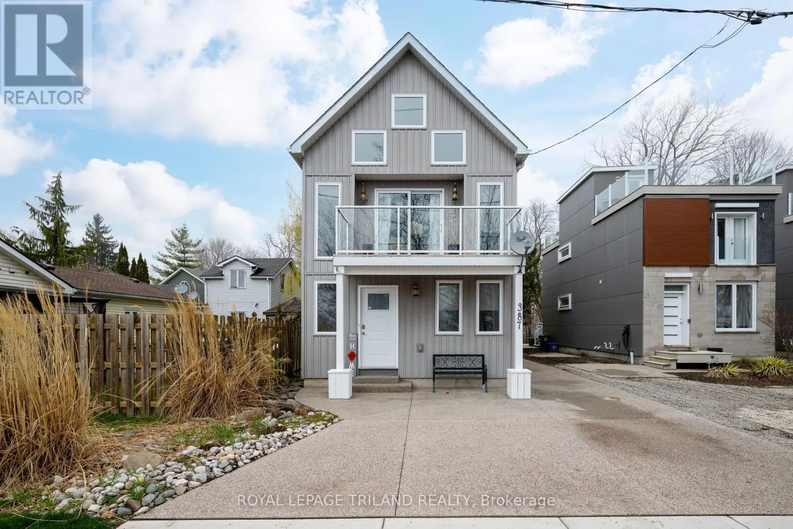 387 FRONT STREET