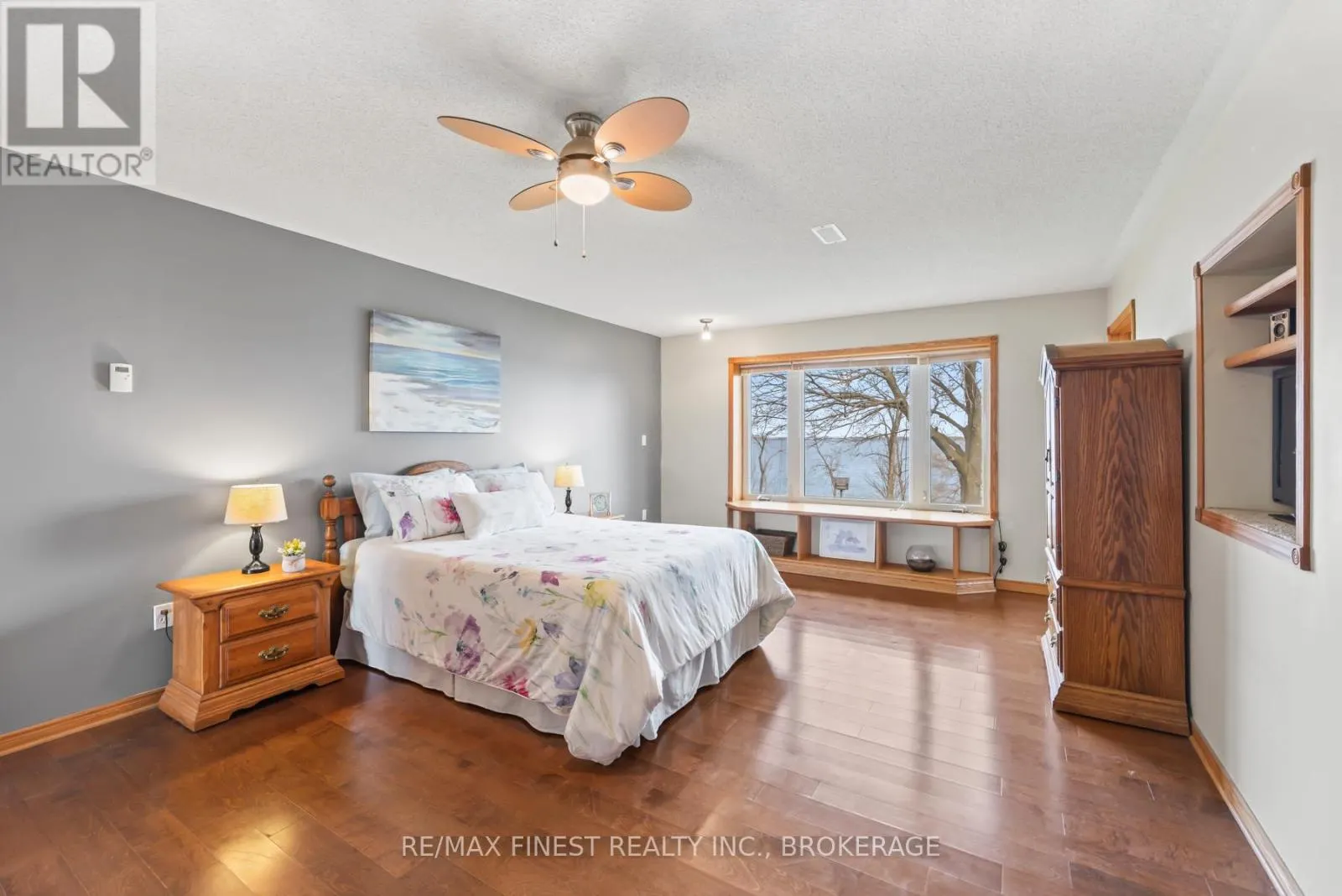 2800 FRONT ROAD