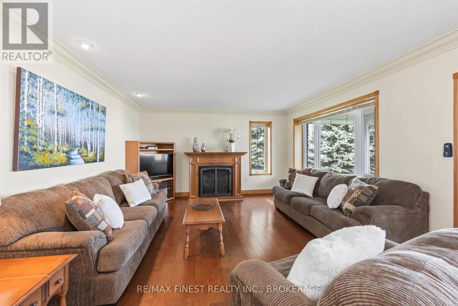 2800 FRONT ROAD