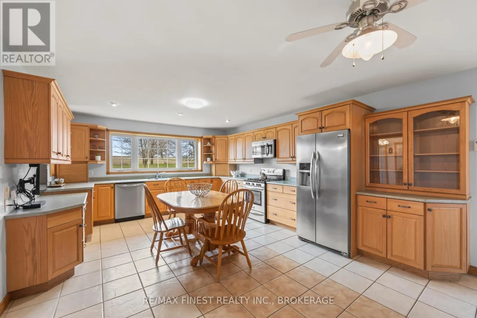 2800 FRONT ROAD
