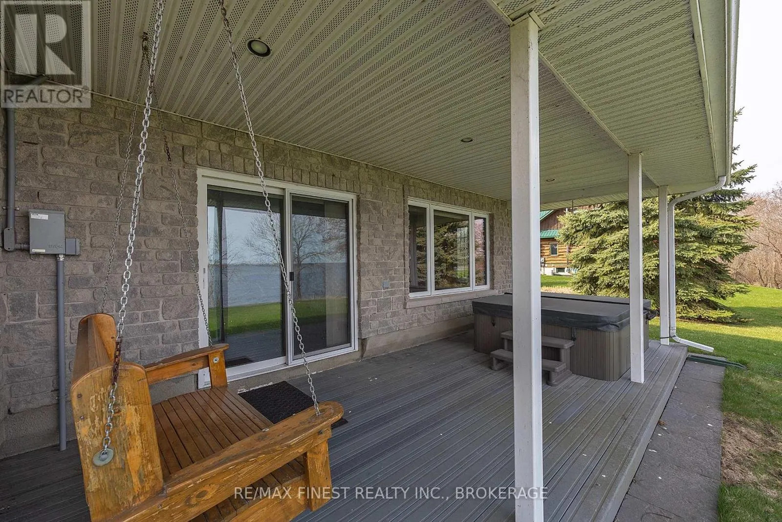 2800 FRONT ROAD