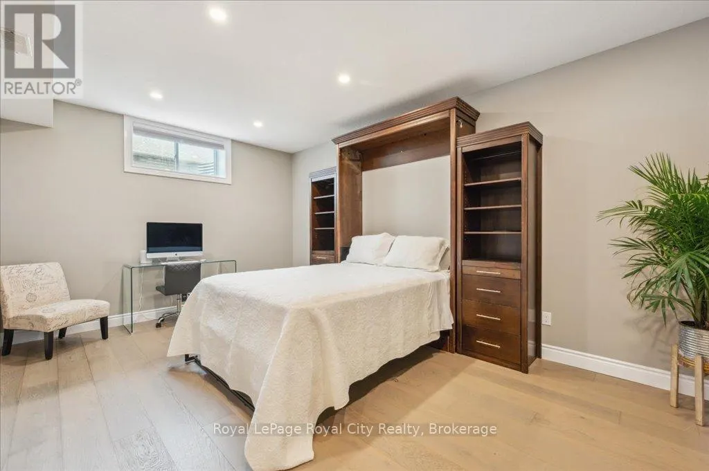 51 ARISS GLEN DRIVE