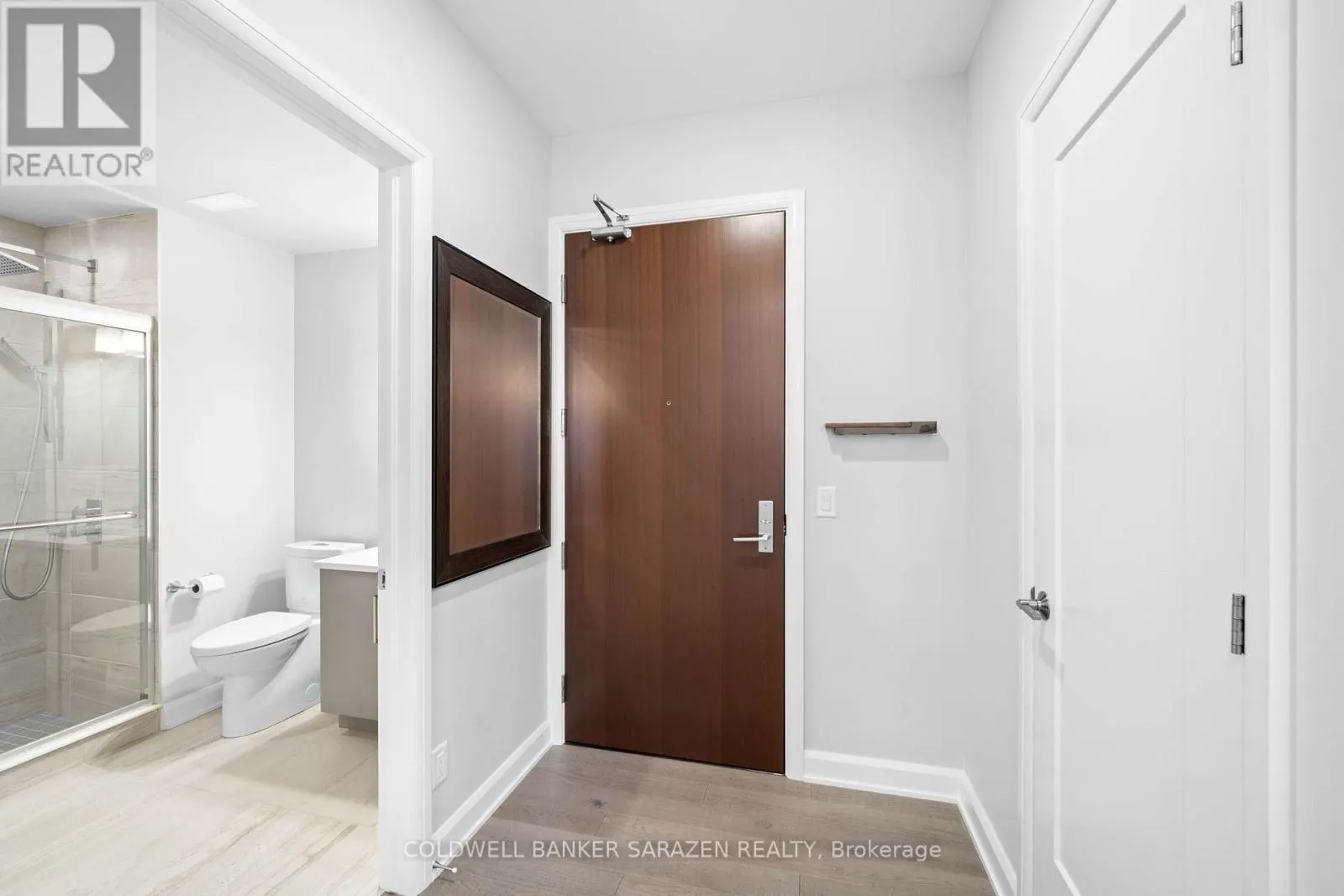 104 - 160 BOUNDSTONE WAY