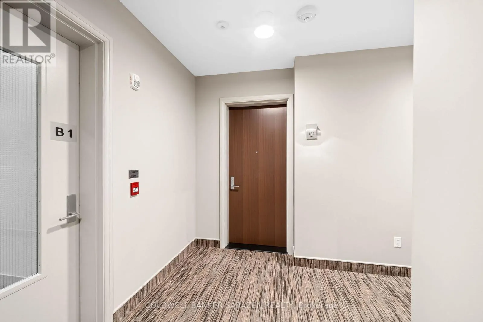 104 - 160 BOUNDSTONE WAY