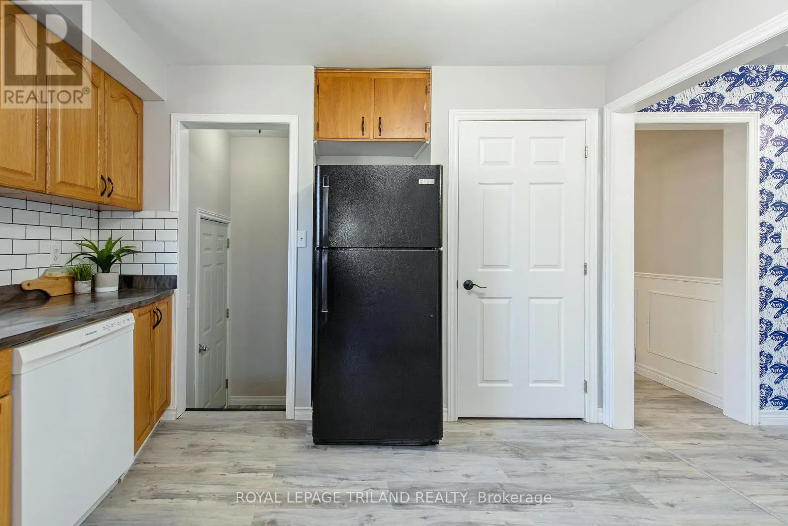 24 DUNWICH DRIVE