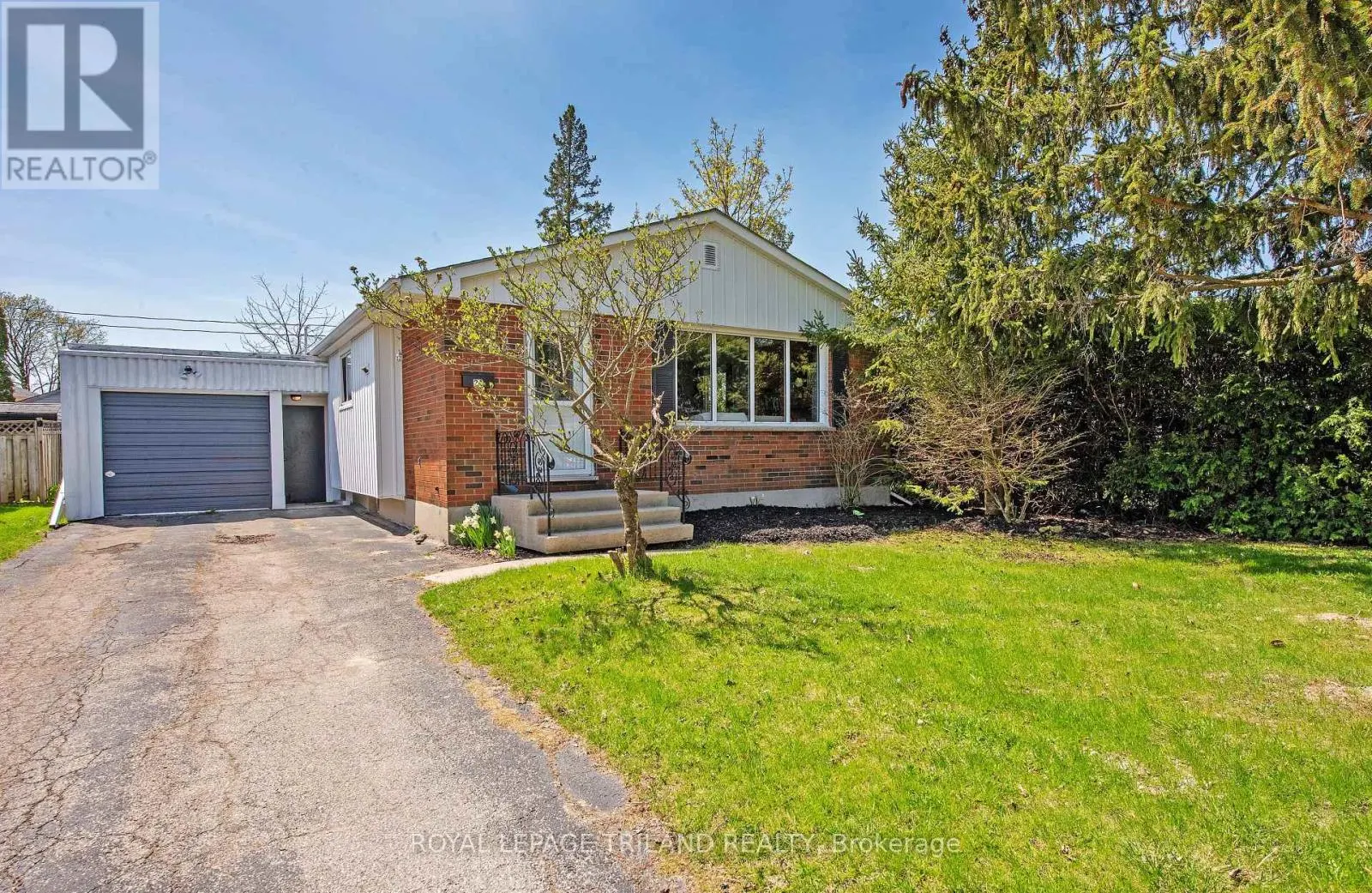 24 DUNWICH DRIVE