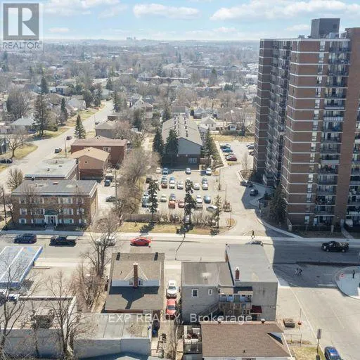 381-383 MONTREAL ROAD