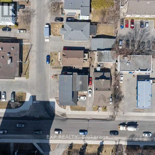 381-383 MONTREAL ROAD