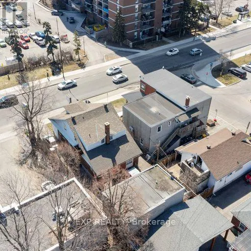 381-383 MONTREAL ROAD