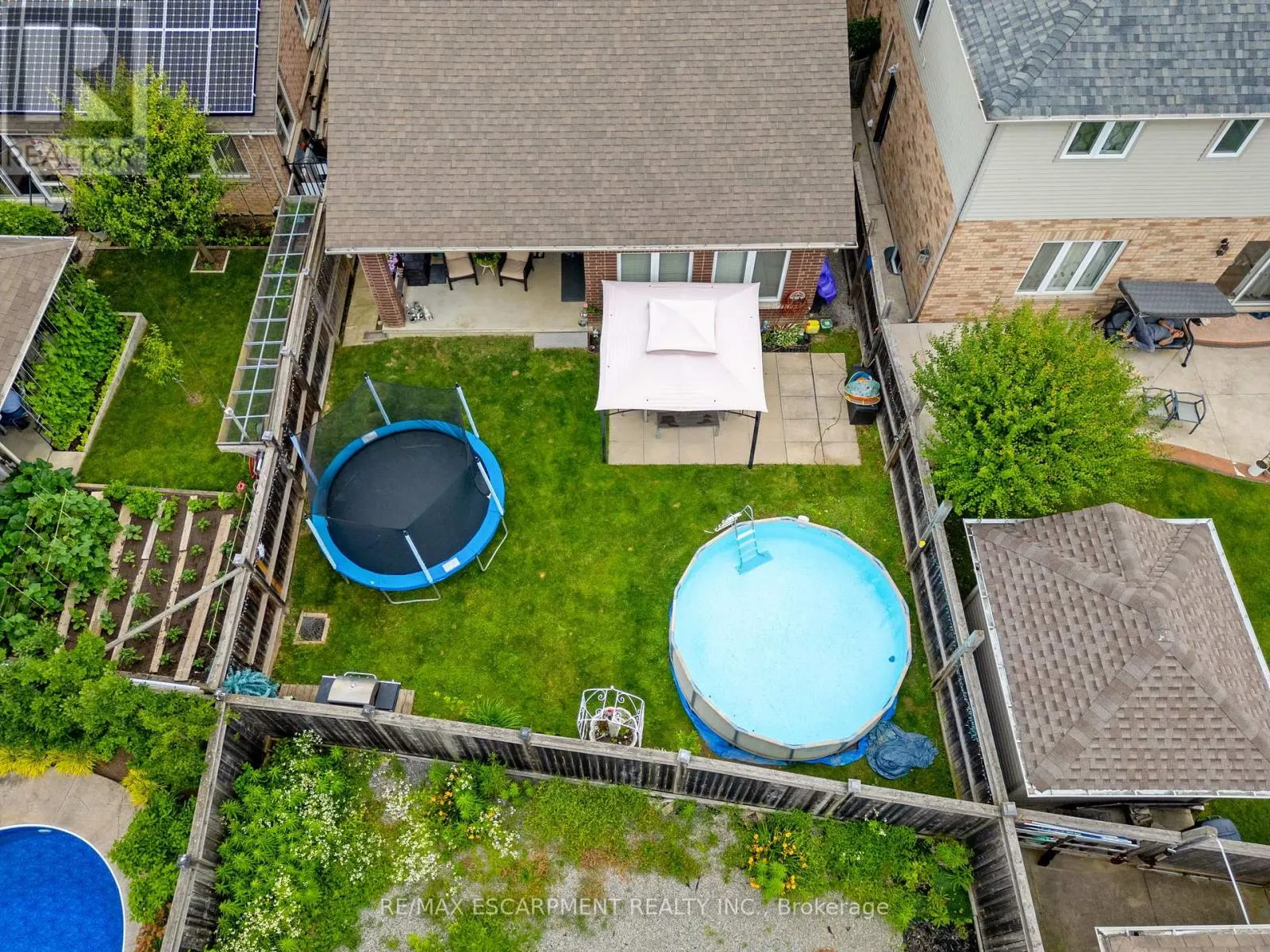 52 ARROWHEAD DRIVE