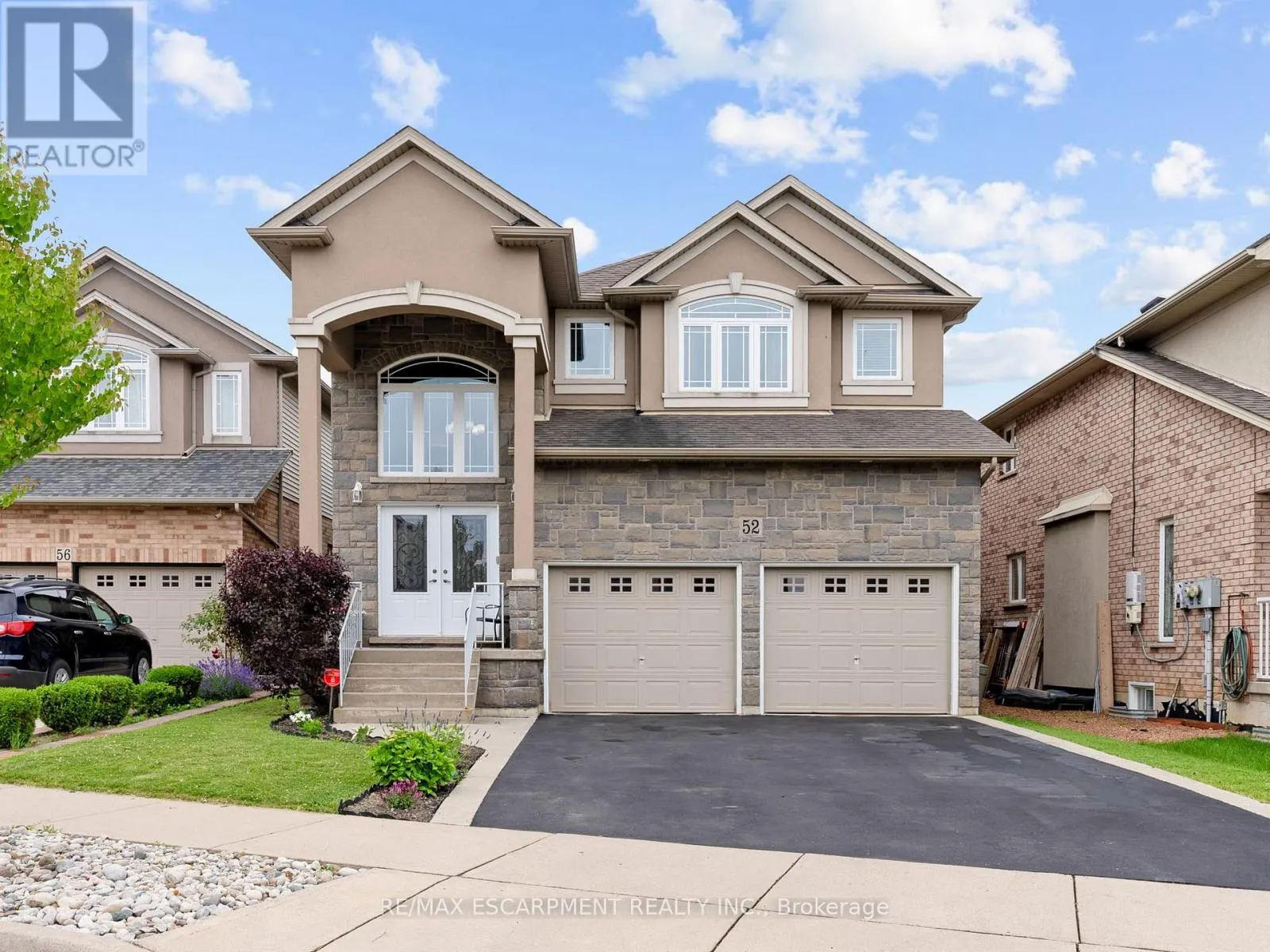 52 ARROWHEAD DRIVE
