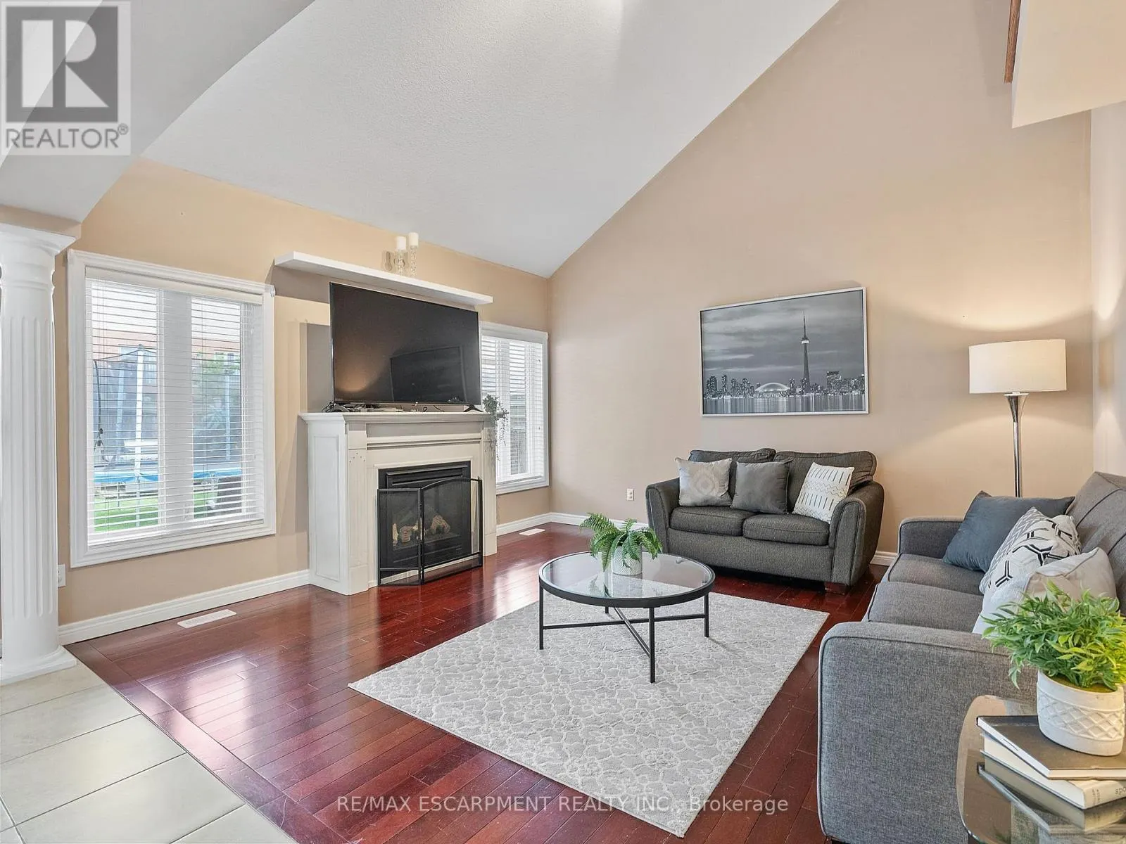 52 ARROWHEAD DRIVE