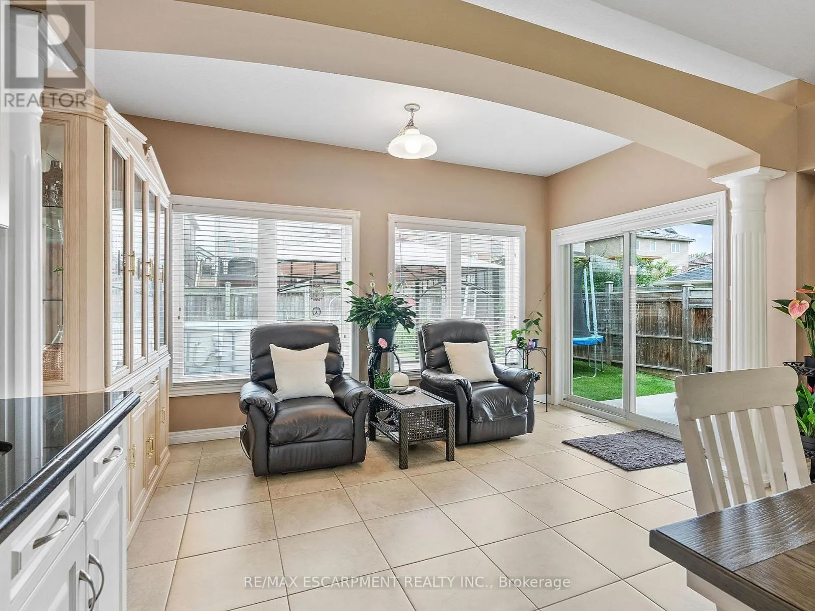 52 ARROWHEAD DRIVE
