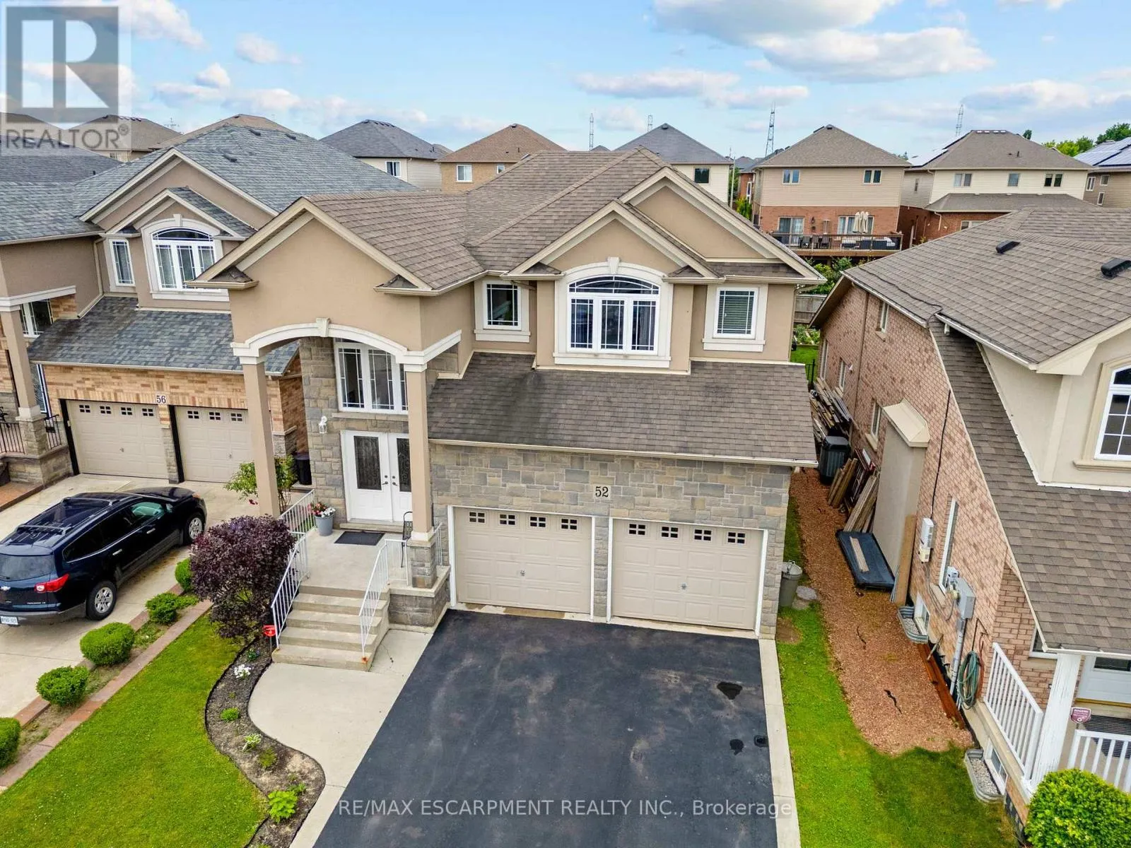 52 ARROWHEAD DRIVE