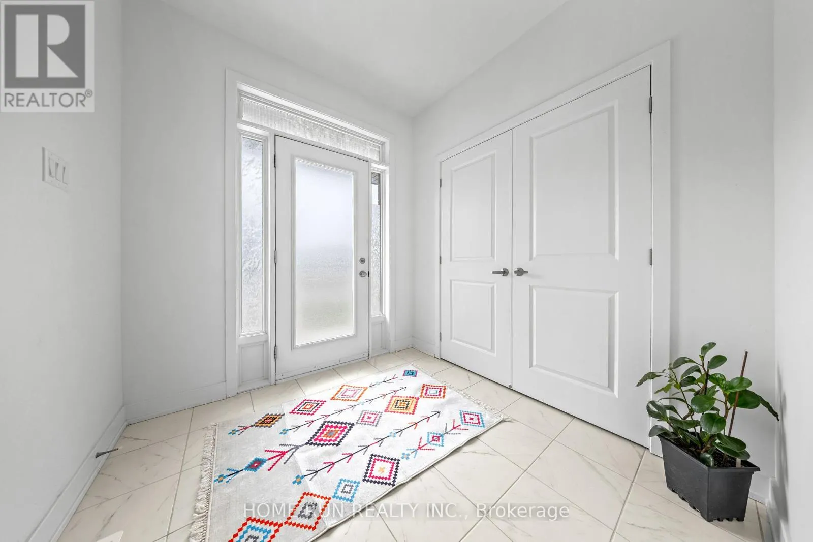 909 BECKTON HEIGHTS