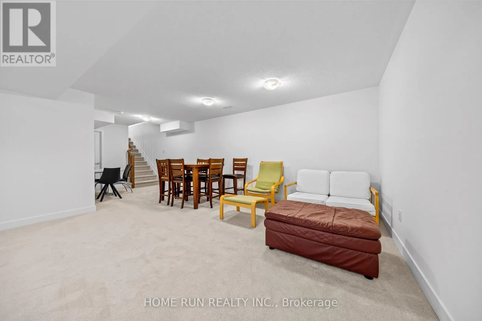 909 BECKTON HEIGHTS