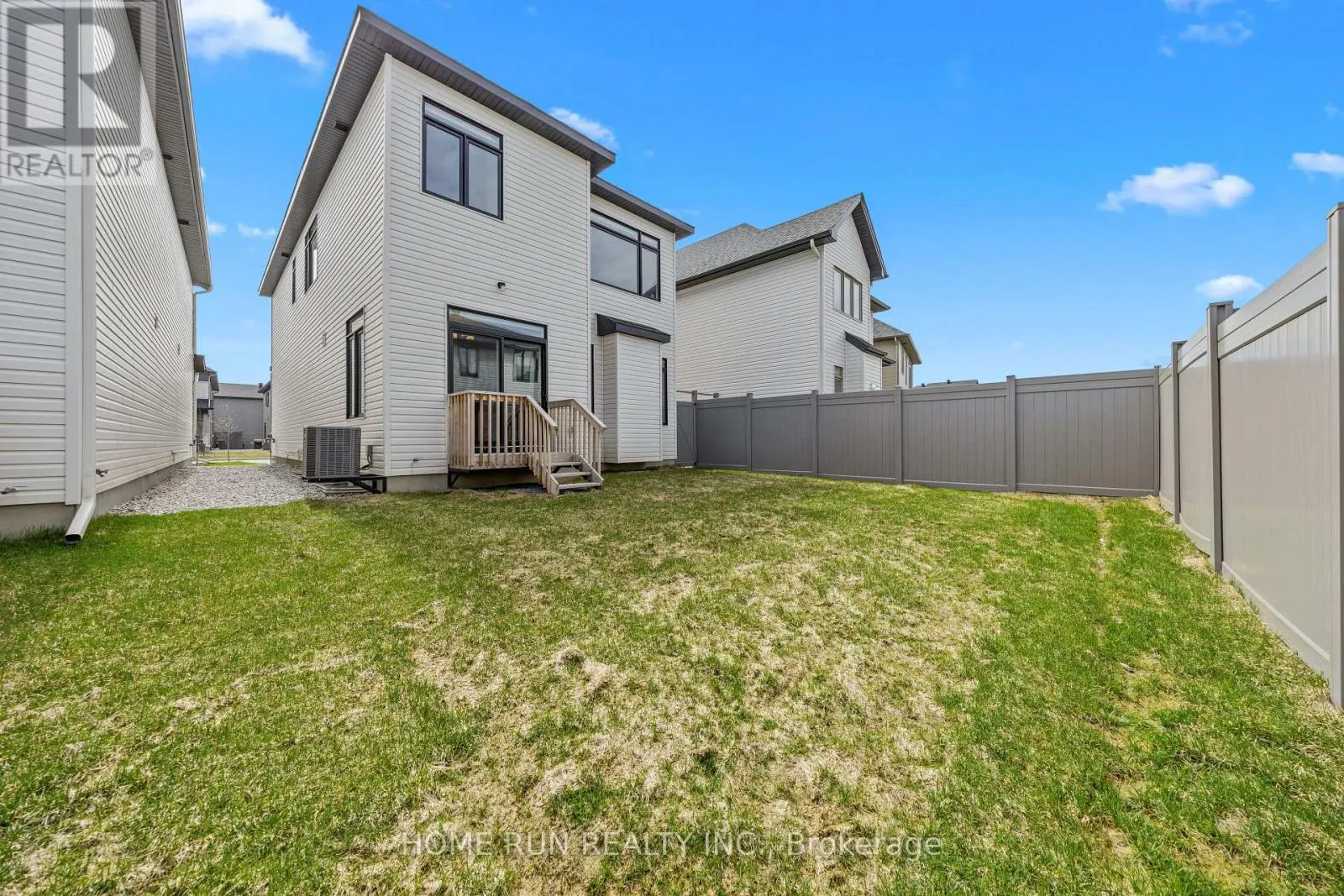 909 BECKTON HEIGHTS