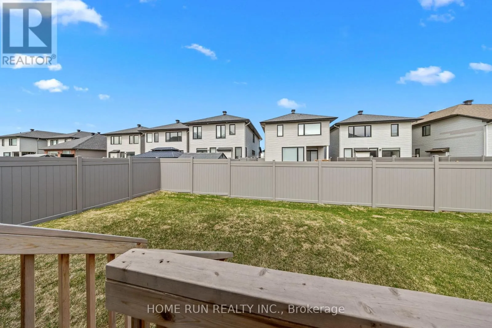 909 BECKTON HEIGHTS