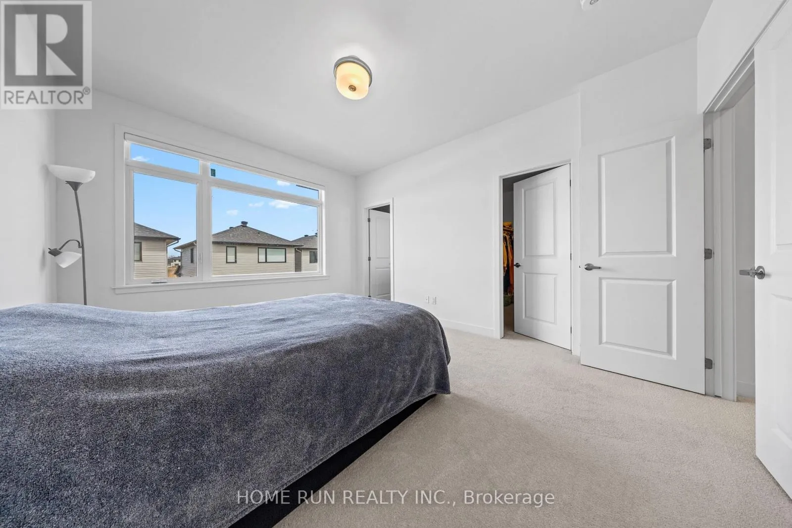 909 BECKTON HEIGHTS